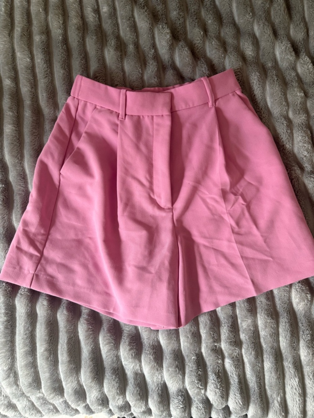 Abercrombie & Fitch Pink Tailored Sloane Trouser Shorts Small NWOT